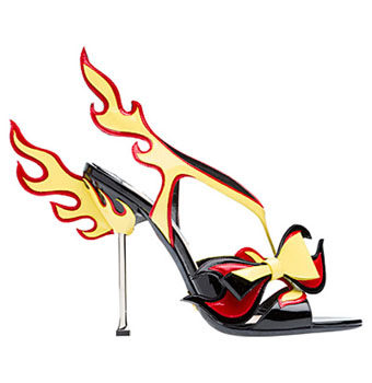 ICON_ICON_OBJECTS_OF_DESIRE-PHARE_EMBLEMATIC_CLASSIC-SHOES_RED-FLAMME_PRADA.jpg