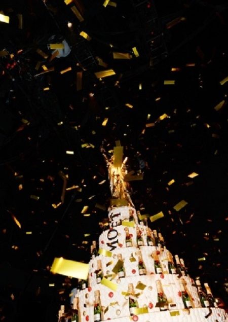 img-moetchandon120anniversarygettyatmospherejpg_123534233058.jpg_carousel_parties.jpg img-moetchandon120anniversarygettyatmospherejpg_123534233058.jpg_carousel_parties.jpg