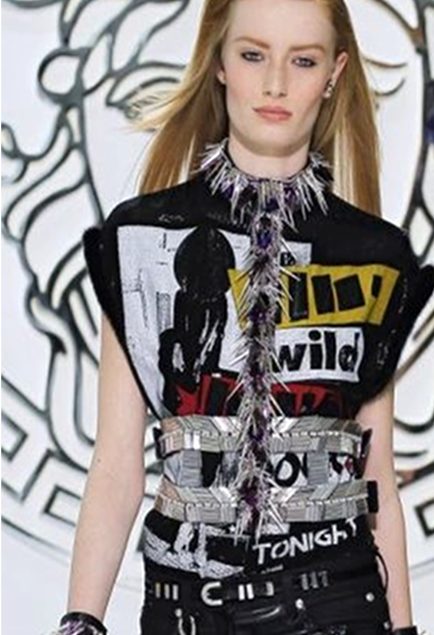 versacetshirt.jpg versacetshirt.jpg