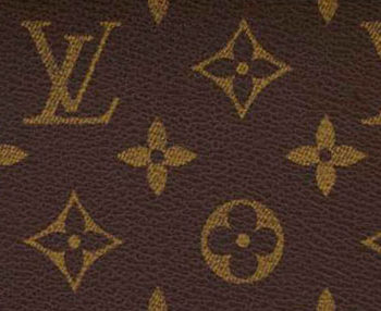 detail-de-la-toile-monogram-lv-c-louis-vuitton-bruno-asselot.jpg