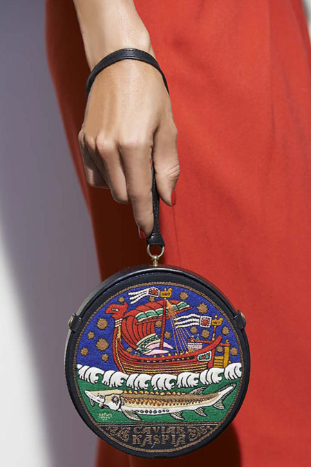 wanted-la-minaudiere-caviar-kaspia-x-olympia-le-tan.jpg wanted-la-minaudiere-caviar-kaspia-x-olympia-le-tan.jpg