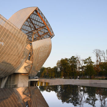 la-et-cm-frank-gehry-paris-louis-vuitton-foundation-review-20141017.jpeg