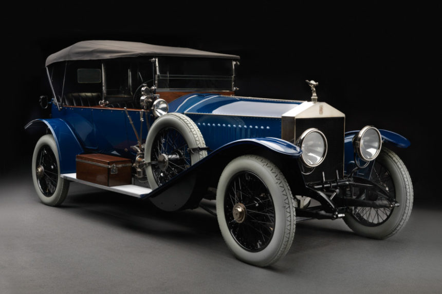 rolls-royce-silver-ghost-1914-front3-4-900x600.jpg