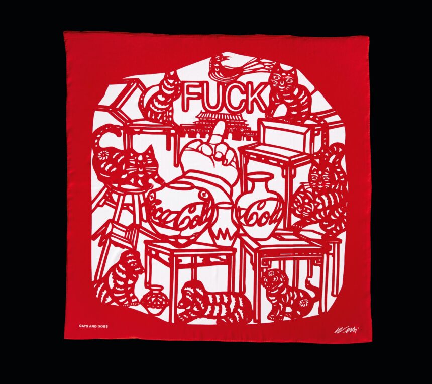 Ai Weiwei Et TASCHEN Editent Des Sacs Et Des Foulards Très Inspirés