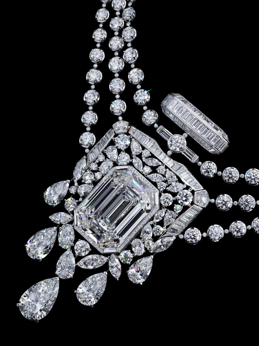 N°5 Chanel: Les 100 Ans Avec Le Collier 55.55