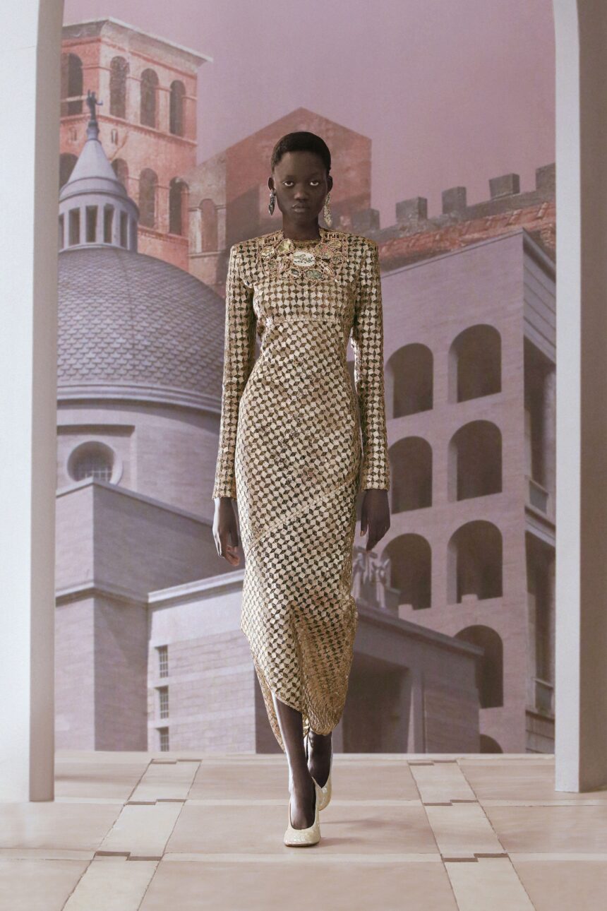 Haute Couture Fendi 2021: Mosaïque De Fourrures…