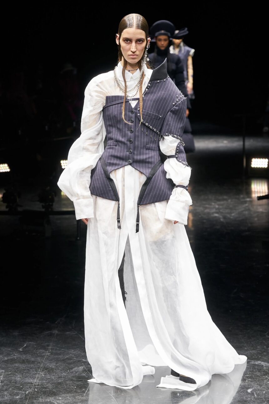 00011-Jean-Paul-Gaultier-Fall-21-Couture Haute Couture Jean Paul Gaultier 2021: Fusion Des Genres…