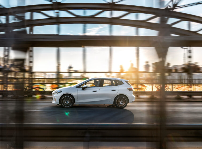 BMW Série 2 Active Tourer To Associate the Premium Universe with the Family, BMW Presents its New 2 Series Active Tourer