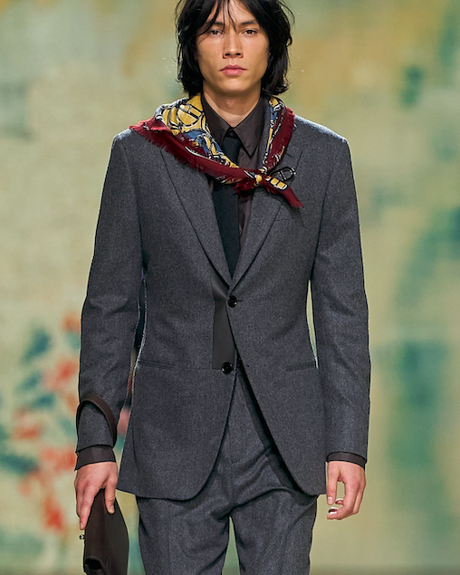 Hermès square scarf dress up the dandys of F/W 22