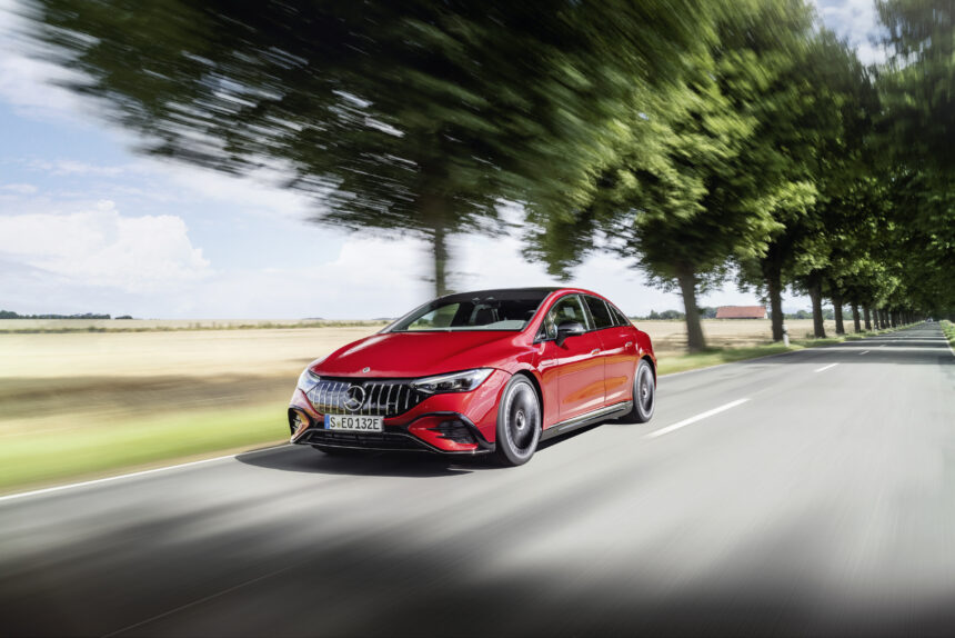 New Mercedes-AMG EQE 53: The electric at the service of sportiness