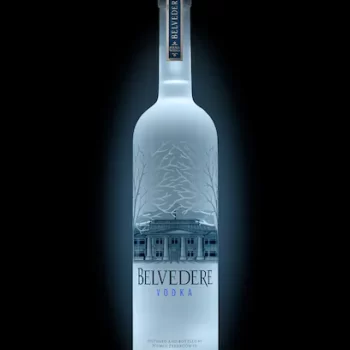 Belvedere Pure Lumineuse : Belevedre Vodka Sur Son 31
