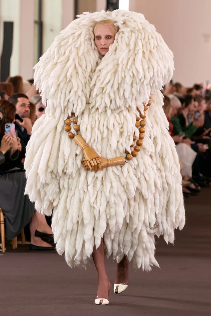 Paris Haute Couture Hiver 2023 : Jour 1 Dior haute couture