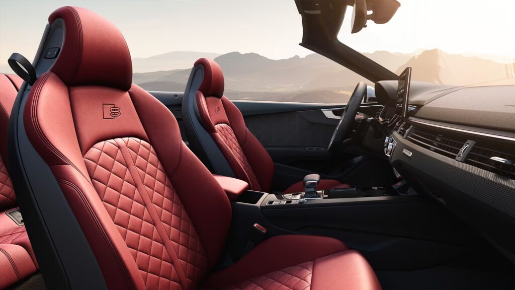 Audi S5 Cabriolet 2023 : Elégance et de Performance