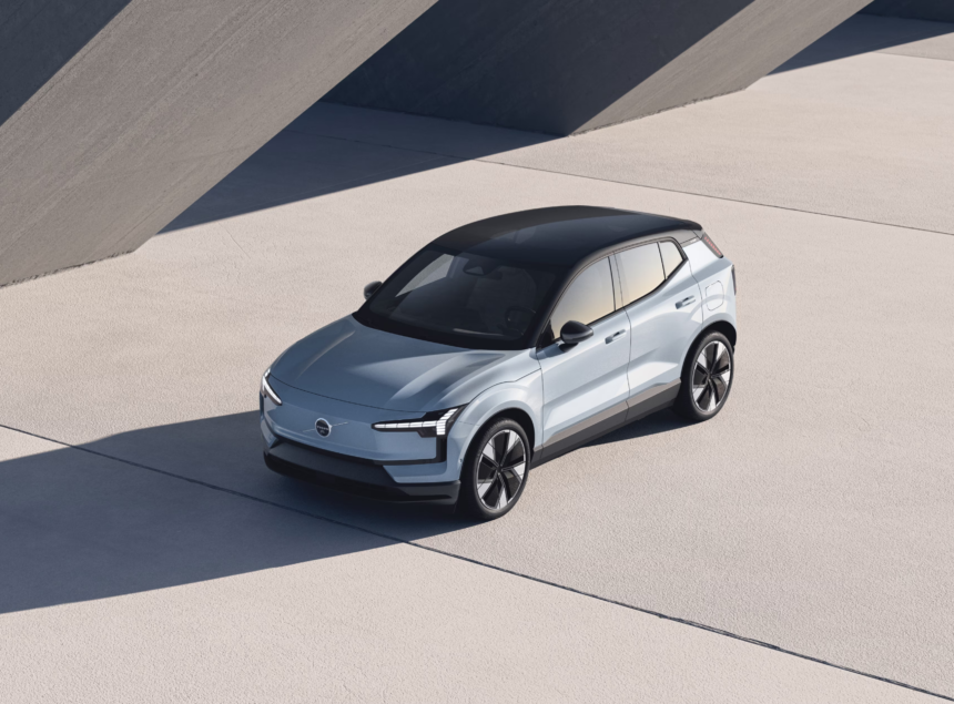 Volvo EX30 Voiture Premium 2024 Aux Trophées De L’Argus