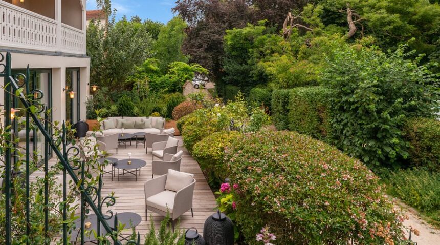 Les Étangs de Corot : Évasion Estivale