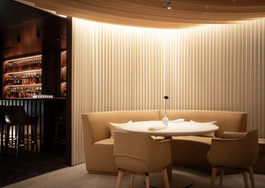 Restaurant Blanc Sa Deuxième étoile Michelin 2025