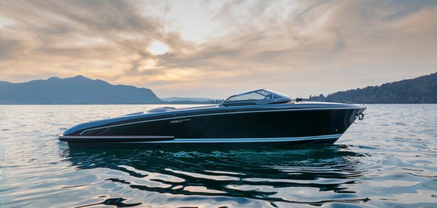 Riva Iseo Super Quintessence du Raffinement
