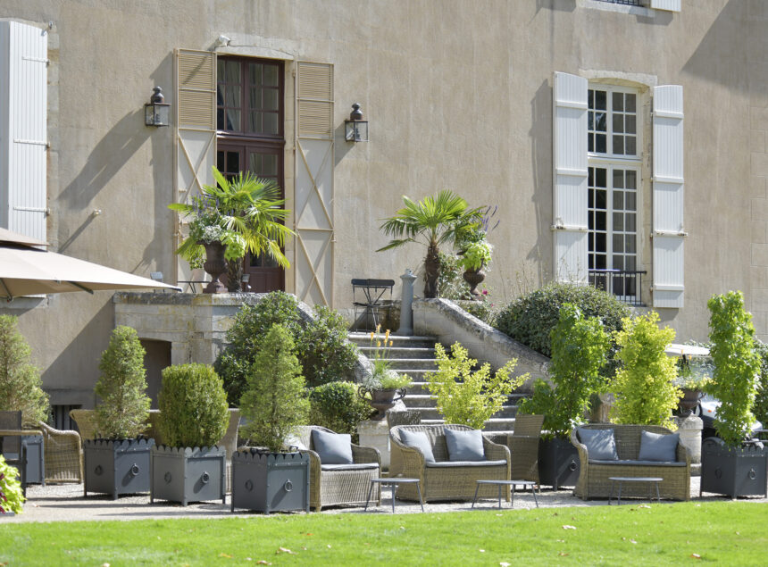 Château de Vault-de-Lugny : Elégance 5 Etoiles