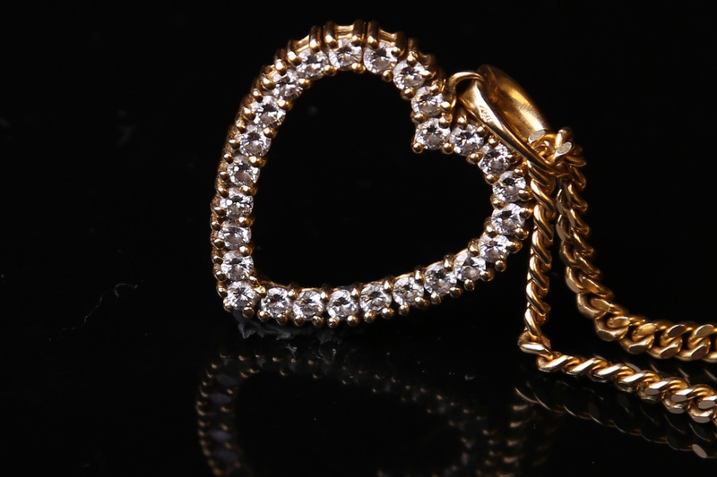 Montres et bijoux de luxe : quelles pièces de haute joaillerie et d’horlogerie choisir chez Heurgon ?