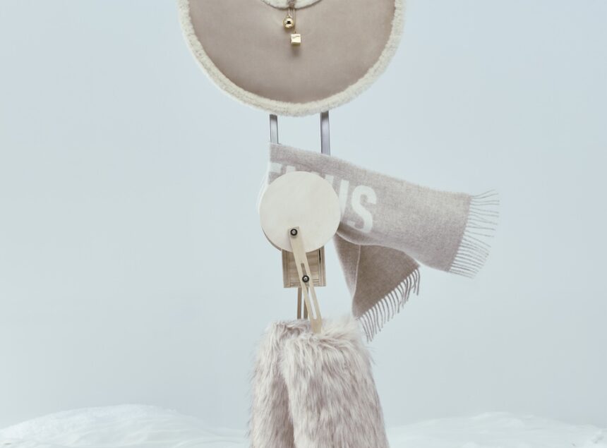 Moon Boots Jacquemus