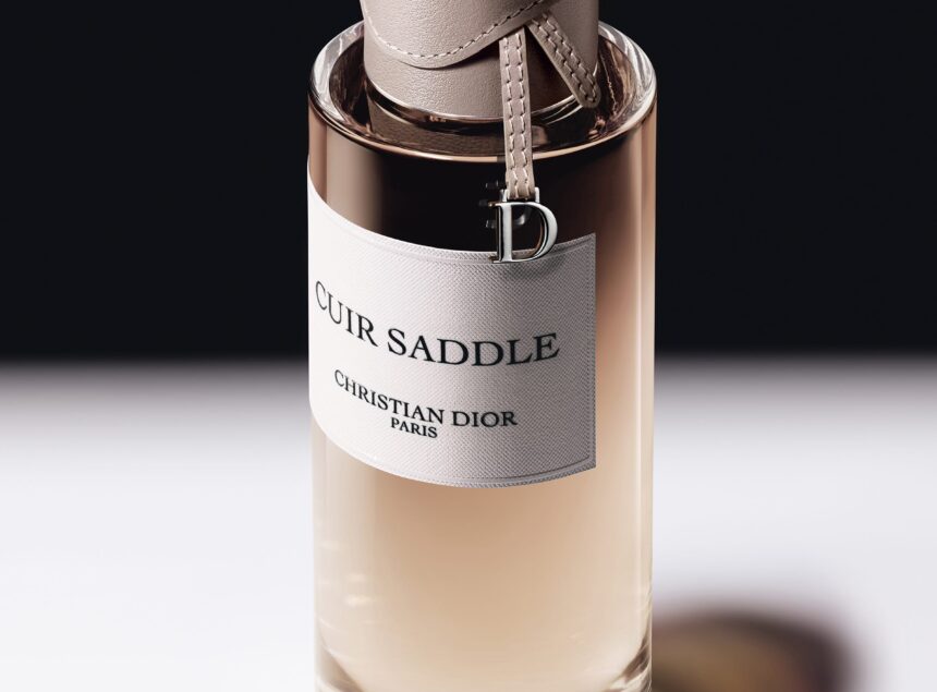Dior Dévoile Cuir Saddle, Nouveau Parfum de La Collection Privée