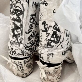 Martin Margiela : Vente Exceptionnelle Des Archives Du Designer Iconique 