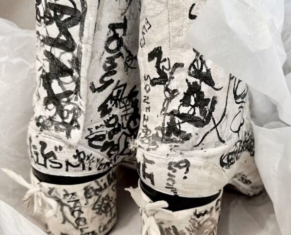 Martin Margiela : Vente Exceptionnelle Des Archives Du Designer Iconique 