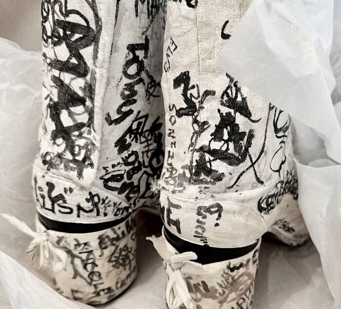 Martin Margiela : Vente Exceptionnelle Des Archives Du Designer Iconique 