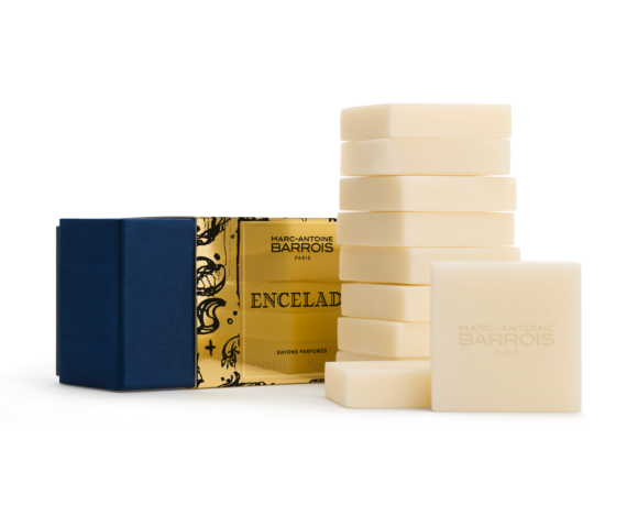 Packshot Savon Pack 10 et Boîte Encelade Marc-Antoine Barrois Transforme Le Savon En Rituel Parfumé