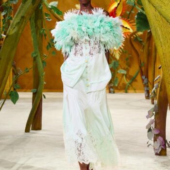 chanel_fall-winter-2026-haute-couture-look-49-HD Chanel Haute Couture Automne/Hiver 2026 : Les Icônes Entrent Dans Le Conte