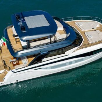 images (3) Prestige Yachts M7 : Le Luxe Prend Le Large