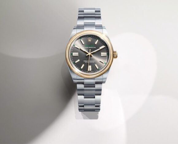 Rolex Oyster Perpetual Montre Rolex Oyster Perpetual, cadran gris soleil, boîtier acier Oystersteel et or jaune